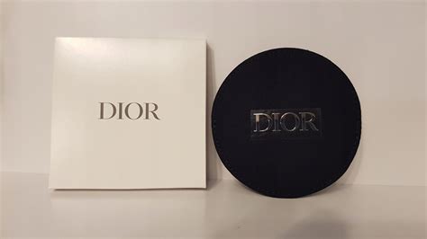 lusterko kieszonkowe dior